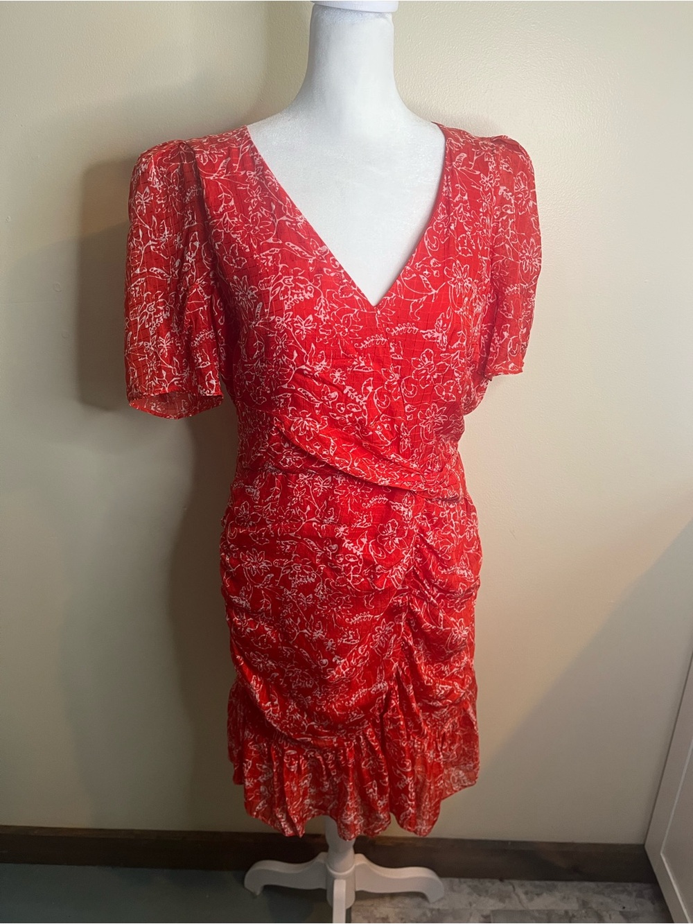 Parker 100% Silk Krislyn Red Floral V-Neck Ruched Women’s Dress
